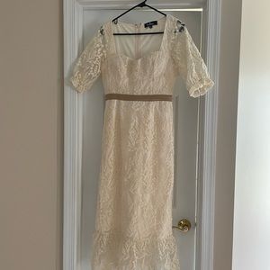 Lulus lace dress. Size small. Worn once.